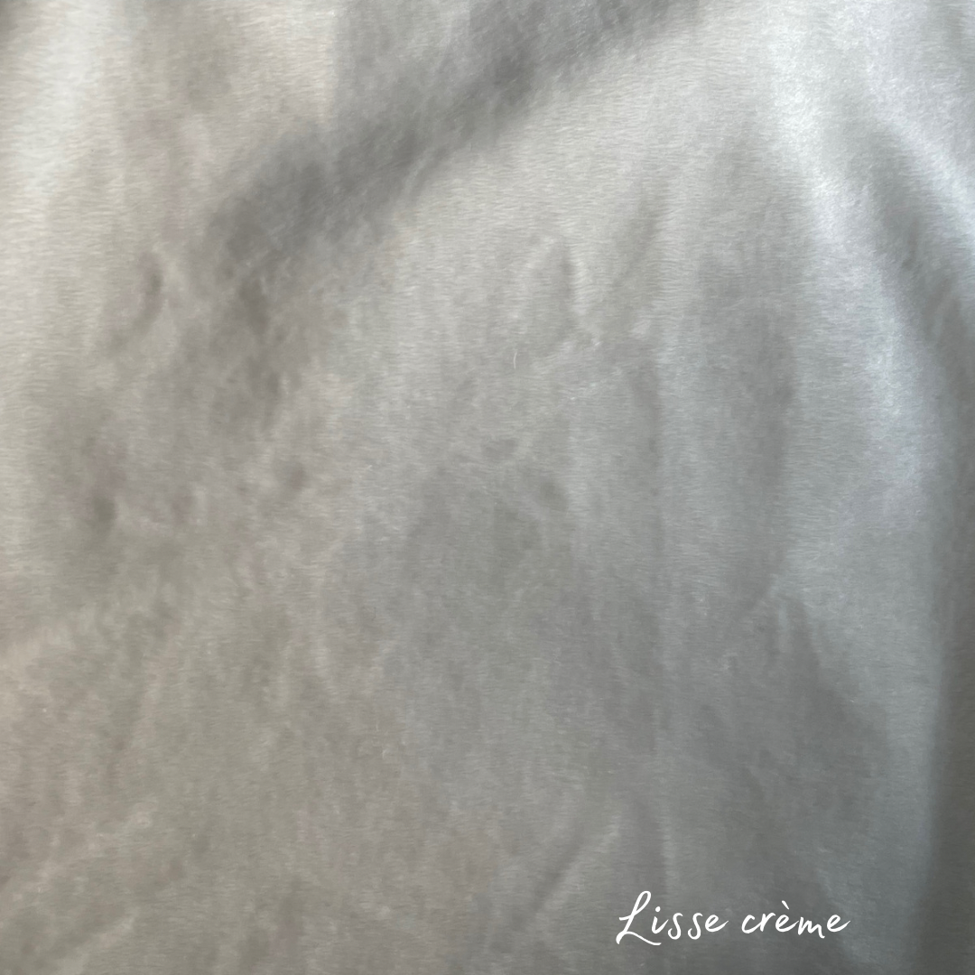 Couverture en Minky"Dear love/lisse creme"