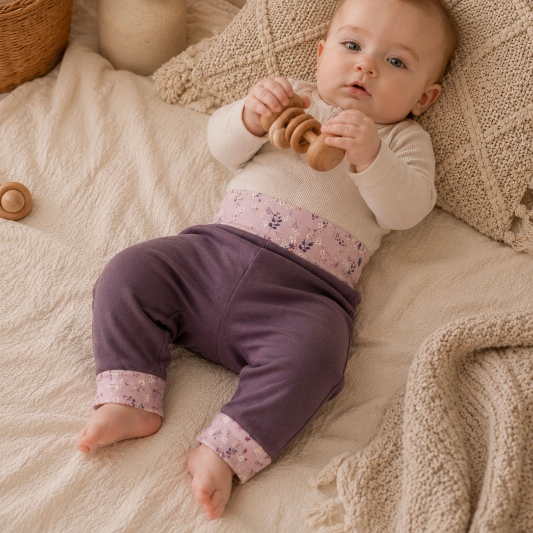 Pantalons évolutifs "Fleurs aubergine’’