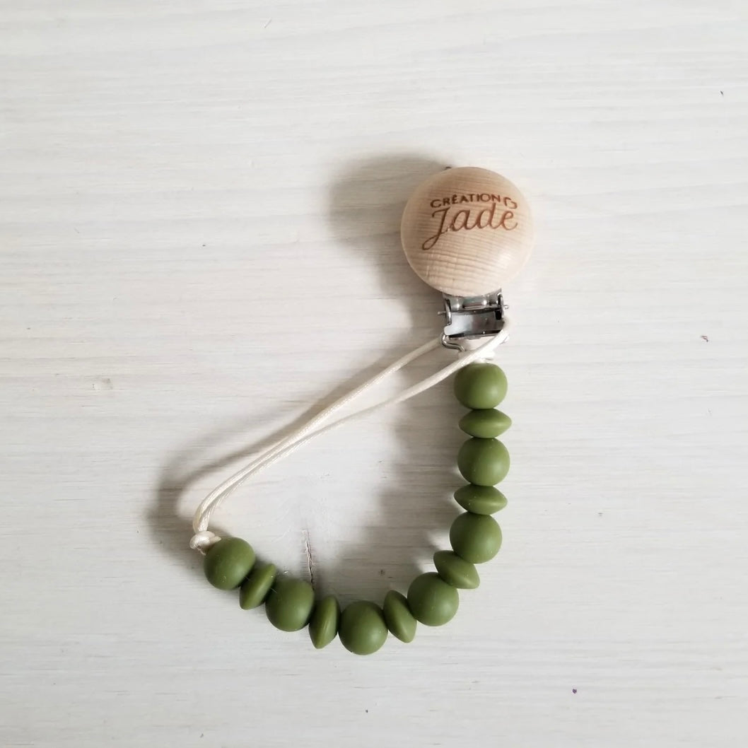 Wooden pacifier clip Olive/Army green “Modern”