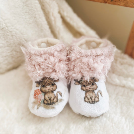 Soft and warm slippers "Sally/ llama rosewater" babies & children